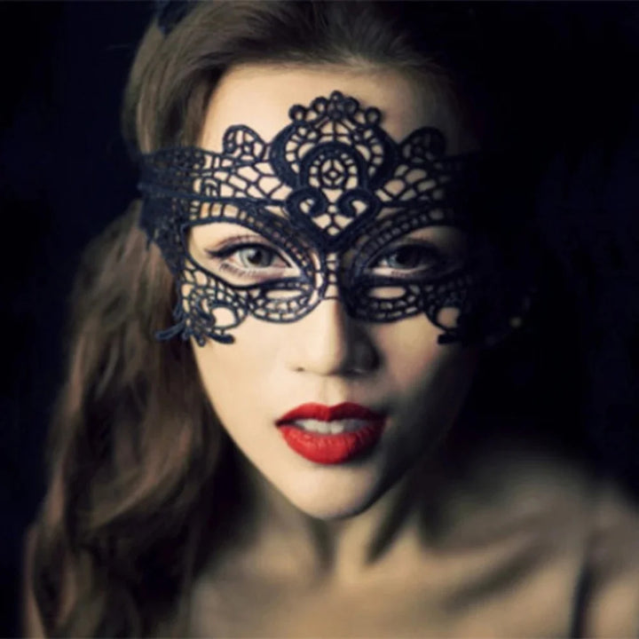 Black Queen Mask