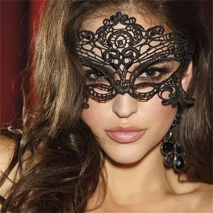 Black Queen Mask